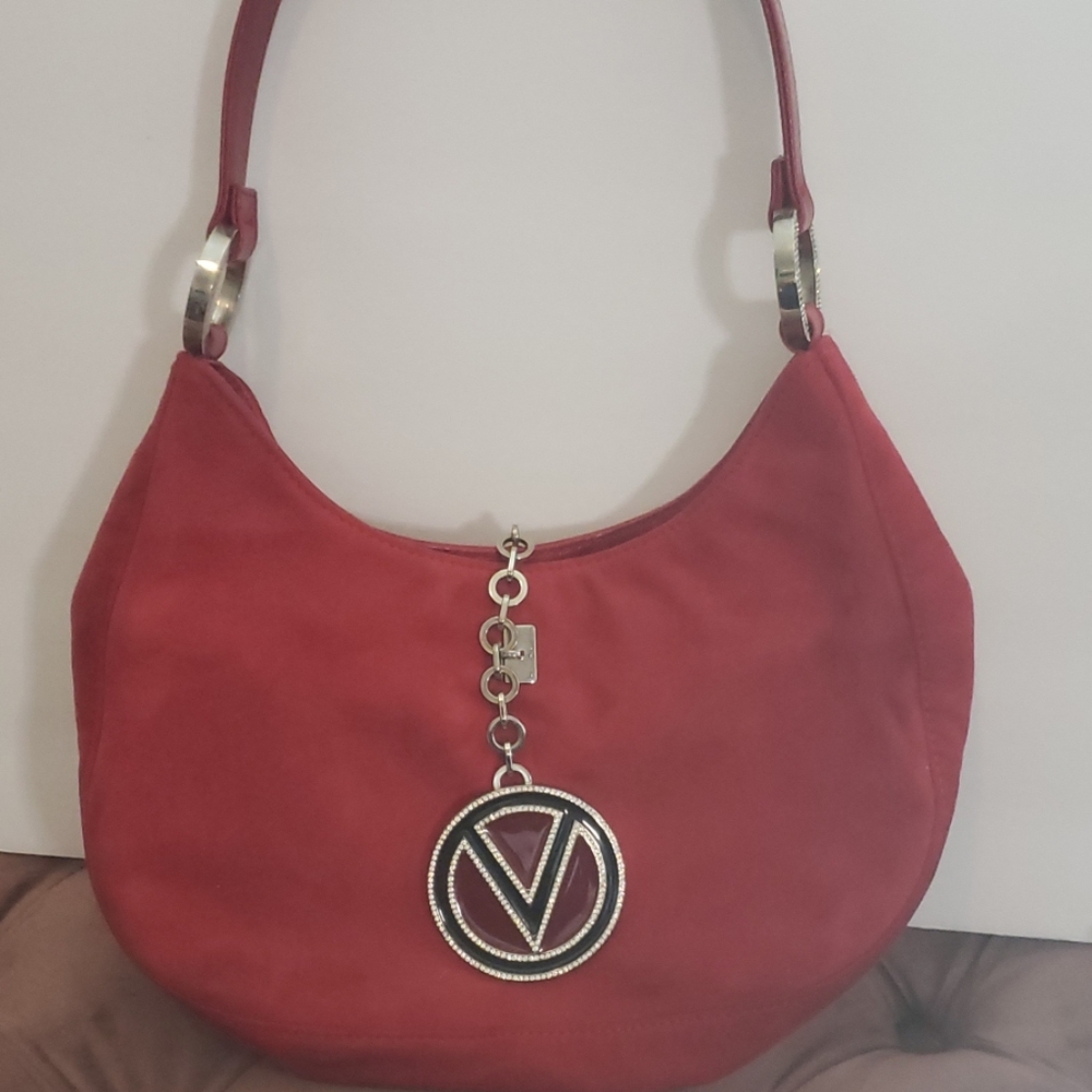 Valentino red pouchette style ❤